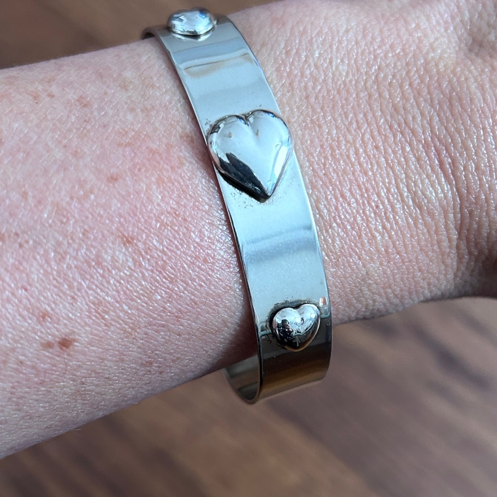 Vintage Handmade Sterling Silver Bracelet/Cuff with Hearts (Italy)